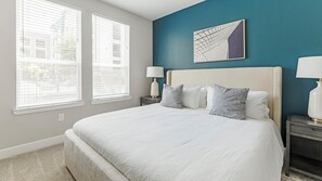 1 chambre, bureau, fer et planche à repasser, Wi-Fi