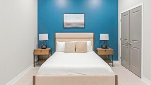 1 bedroom, desk, iron/ironing board, WiFi