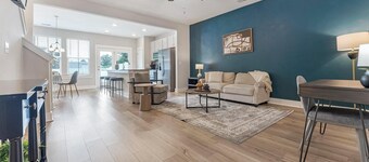 Landing | Amazing 3BD, Yoga Studio, Gym