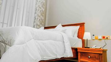 Deluxe Double or Twin Room, Balcony | Desk, laptop workspace, free WiFi