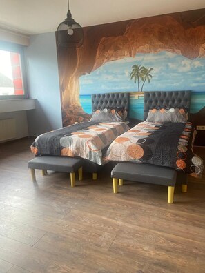 3 Schlafzimmer, Bügeleisen/Bügelbrett, WLAN, Bettwäsche