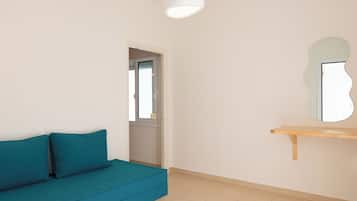 Deluxe Suite, 2 Bedrooms, Sea View | In-room safe, blackout curtains, free WiFi