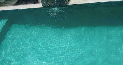 Zen 2BR Japanese Villa Pool • Sauna • WiFi  Angeles City