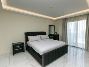 2 quartos, ferros/tábuas de passar roupa, Wi-Fi