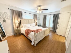 1 bedroom, iron/ironing board, travel cot, WiFi