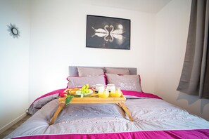 Blackout drapes, free WiFi - Kelys T2 Premium Jacuzzi (Boulogne-sur-Mer)