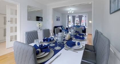 Cozy 3BR Family Retreat | Secluded Garden Near Wembley Stadium