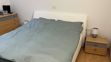 2 Schlafzimmer, Bügeleisen/Bügelbrett, WLAN