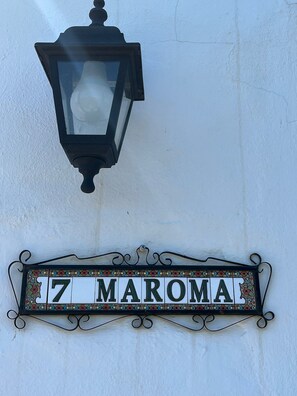 Exterior detail - Studio Marome - Spacious studio with private terrace and panoramic views (Vélez-Málaga)