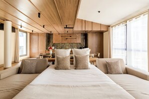 5 bedrooms, desk, iron/ironing board, travel crib - Merveil - Signature Suite - Tour Eiffel -Desaix II (Paris)