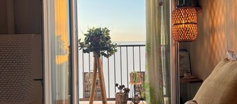 Studio Eco-Suite ALMA - Corredera 15 ( downtown )