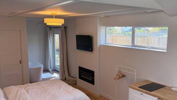 1 camera, Wi-Fi gratuito, lenzuola