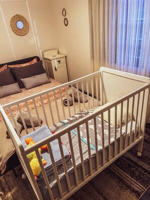 1 makuuhuone, silitysrauta/-lauta, Wi-Fi, vuodevaatteet