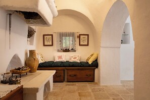 Interior - Authentic Trullo 8 pax | Garden Nordic tub spa | Nature retreat | Itria Valley (Cisternino)