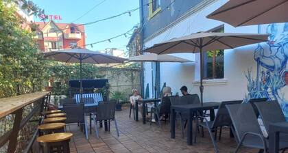 Rostivan Hotel Ve Hostel