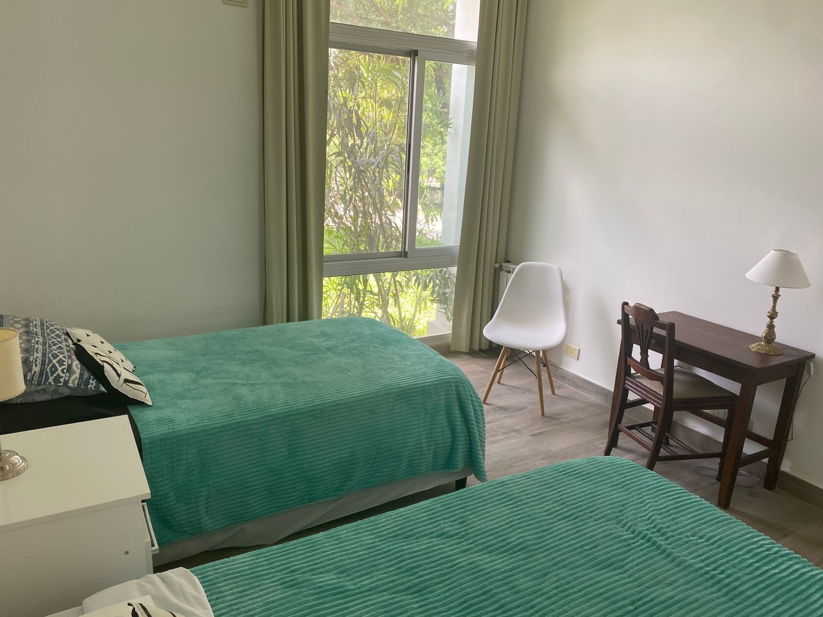 3 habitaciones, wifi gratis y ropa de cama 