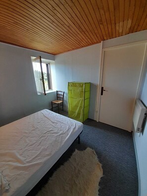 3 habitaciones y cuna de viaje 