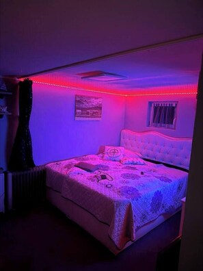 1 makuuhuone, silitysrauta/-lauta, internet