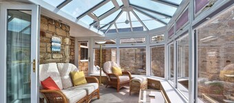 Riverview Cottage - North East Escapes