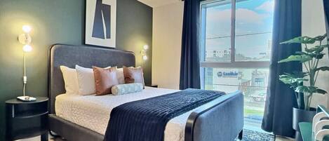 Schreibtisch, Bügeleisen/Bügelbrett, kostenloses WLAN, Bettwäsche