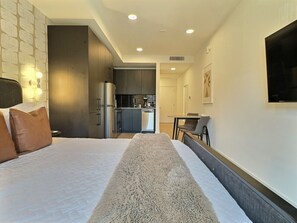 Desk, iron/ironing board, free WiFi, bed sheets