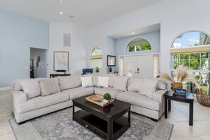 Smart TV, DVD player, table football, ping pong