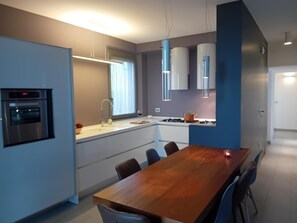 Dineren
