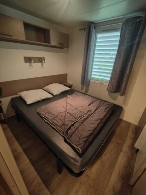 3 bedrooms, WiFi - Bungalow at campsite Le Ried - 3* - France (Boofzheim)