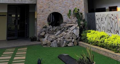 OLA LUXURY HOTEL PARAKOU