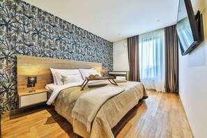 4 chambres, fer et planche à repasser, Wi-Fi gratuit, draps fournis