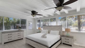 Iron/ironing board, travel crib, WiFi, bed sheets