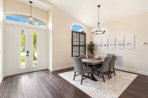 Dining - Saddle Up in Style - Heated Pool (Wellington)