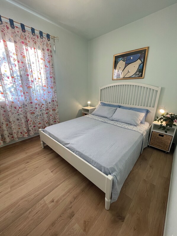 1 bedroom, iron/ironing board