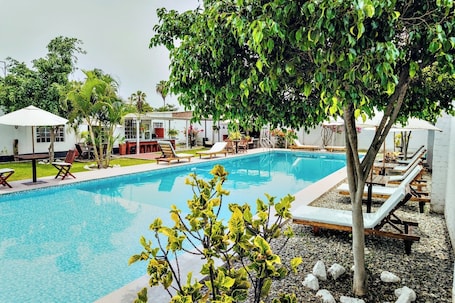 Outdoor pool. Beautiful Country House in Chiclayo 'Ferreñafe with Swimming Pool 120m2 5 Bedrooms