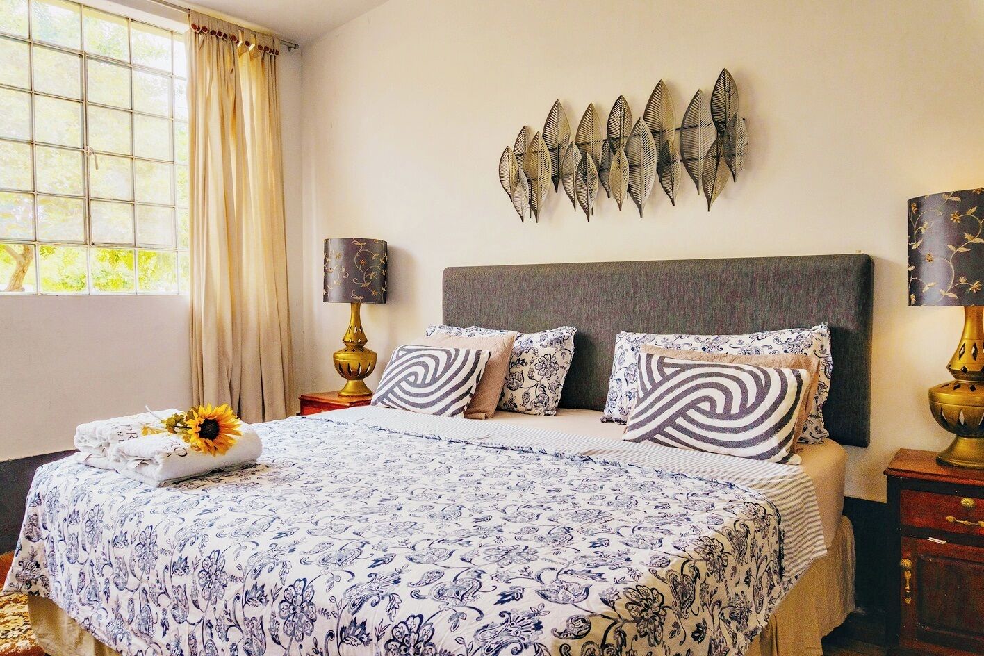 5 chambres, bureau, fer et planche à repasser, Wi-Fi gratuit