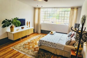 5 chambres, bureau, fer et planche à repasser, Wi-Fi gratuit