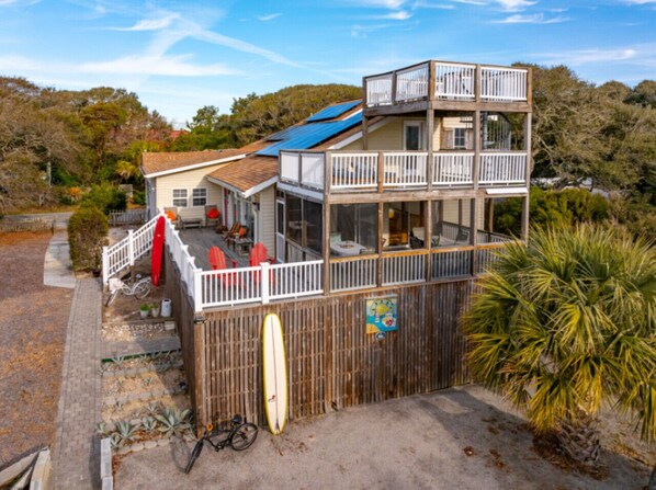 Exterior - 100 steps to the beach, Ocean Views, Folly Vibes (Folly Beach)