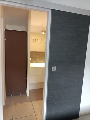 Interior - Vacation Rentals (Ibos)