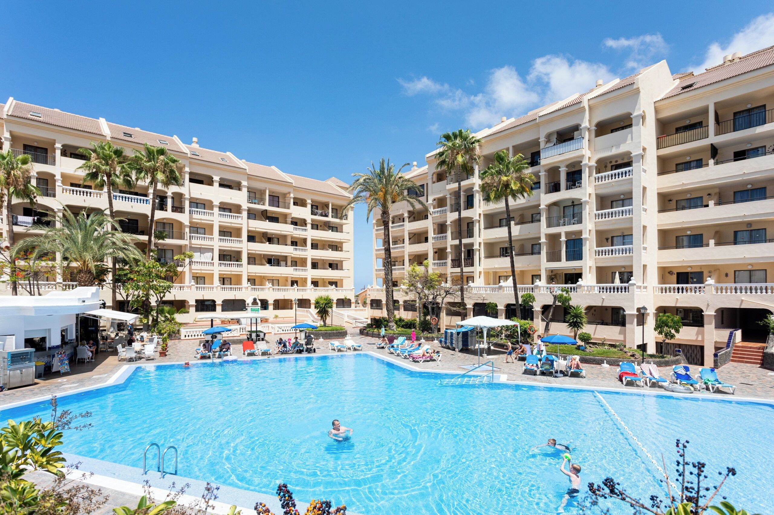 Studio | Pool | Outdoor pool
