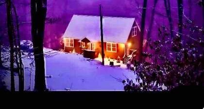 Voted #1 new home on Beech, loft, views, hot tub, pets, private, decks & firepit