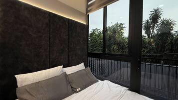 Deluxe-Apartment, Balkon, Stadtblick | Ausblick vom Zimmer