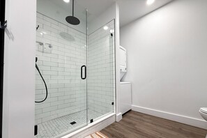 Hair dryer, towels