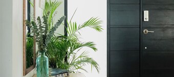 3-bedroom Villa in Noord, fully air-conditioned with private pool