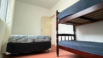 Apartment | Blackout drapes, iron/ironing board, free WiFi