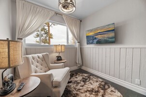 House, Patio, Mountain View | Free WiFi