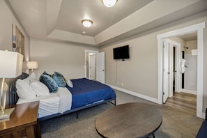 3 Schlafzimmer, Reisekinderbett, WLAN, Bettwäsche