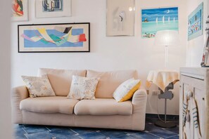 Apartment, 2 Schlafzimmer, Terrasse | Wohnbereich