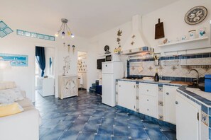 Apartment, 2 Bedrooms, Patio | Private kitchen - Welcome to Heaven in Stintino (Stintino)