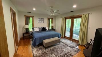 3 makuuhuonetta, silitysrauta/-lauta, Wi-Fi, vuodevaatteet