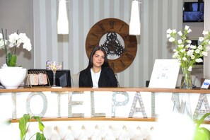 Reception - Hotel Palma Central (Castellammare di Stabia)
